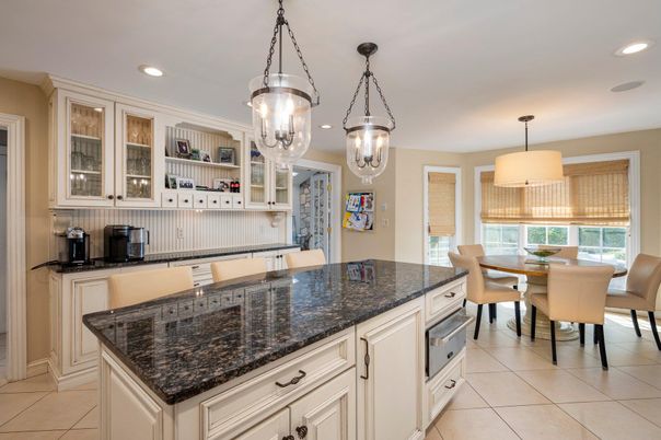 Dining room, Interior, Kitchen, Pendant Lights, Recessed Lighting