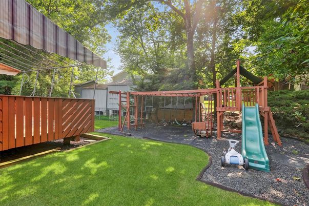 Backyard, Exterior, Playground