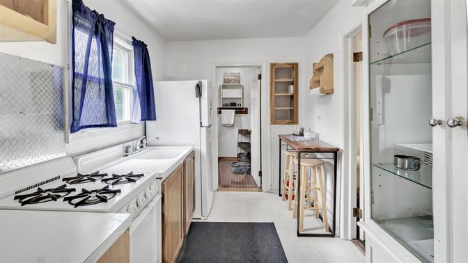 Interior, Kitchen