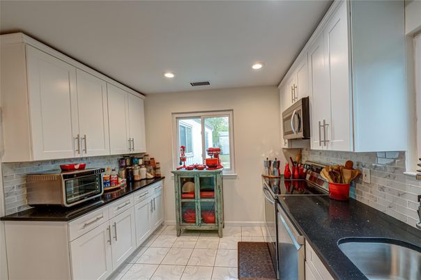 Interior, Kitchen, Marble, Recessed Lighting