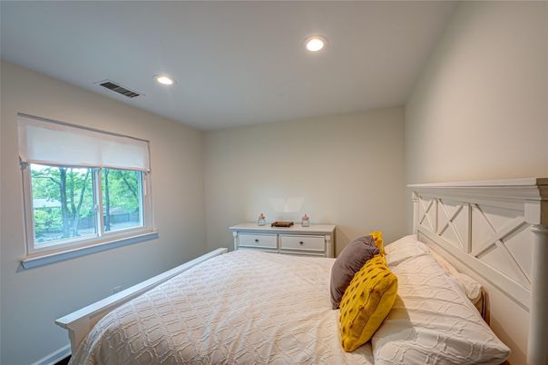 Bedroom, Interior, Recessed Lighting