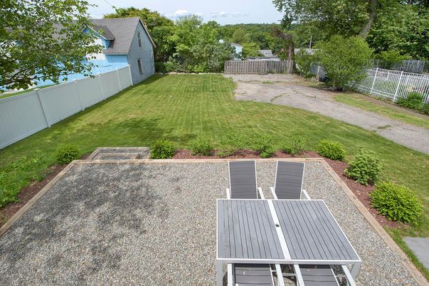 Backyard, Exterior