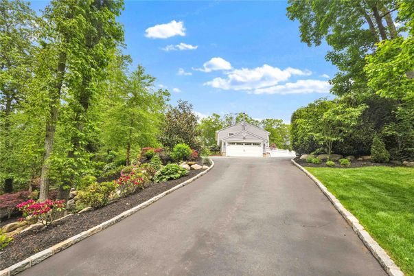 Backyard, Detached Garage, Exterior