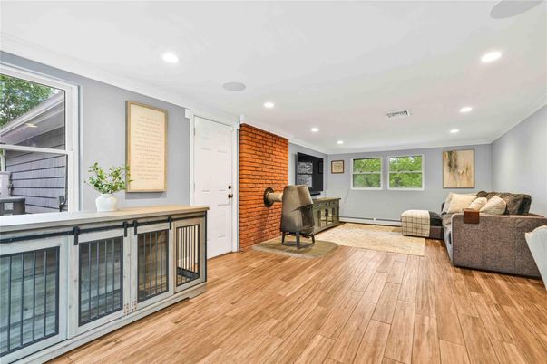Interior, Living room, Recessed Lighting, Wood Texture Flooring