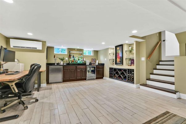 Home Office, Interior, Recessed Lighting, Wood Texture Flooring
