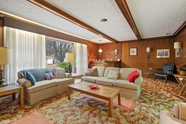 Interior, Kitchen, Living room, Pendant Lights, Wooden Walls