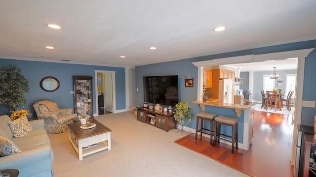 Chandelier, Dining room, Interior, Kitchen, Living room, Recessed Lighting, Wood Texture Flooring