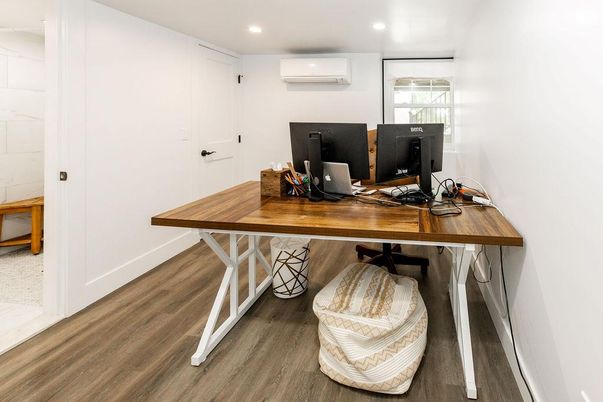 Home Office, Interior, Recessed Lighting, Wood Texture Flooring