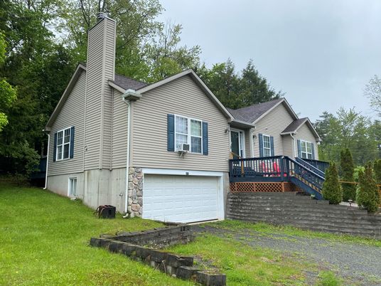 Attached, Exterior, Facade, Raised Ranch