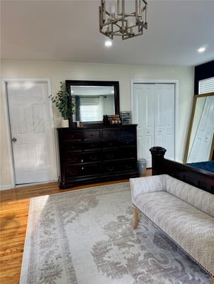 Chandelier, Interior, Recessed Lighting, Wood Texture Flooring
