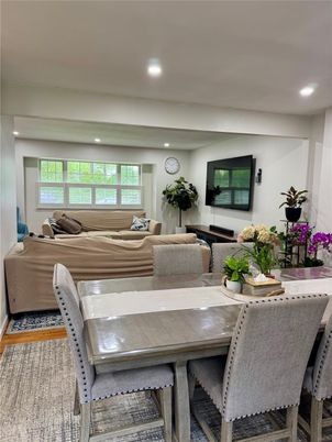 Dining room, Interior, Living room, Recessed Lighting