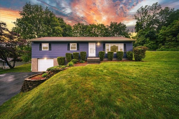 Attached, Exterior, Facade, Raised Ranch