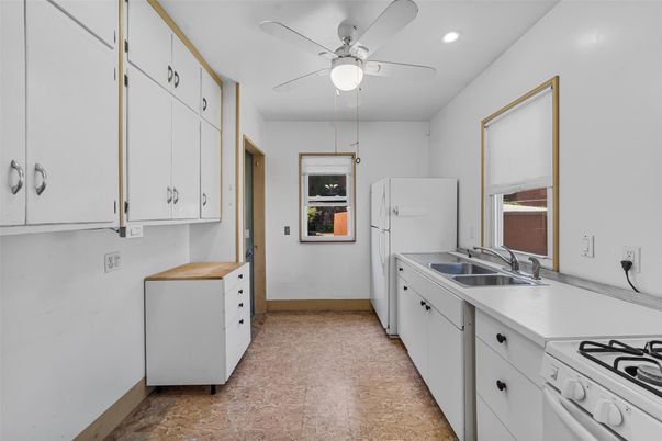 Interior, Kitchen, Recessed Lighting