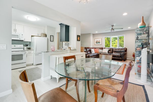 Dining room, Interior, Kitchen, Living room, Recessed Lighting