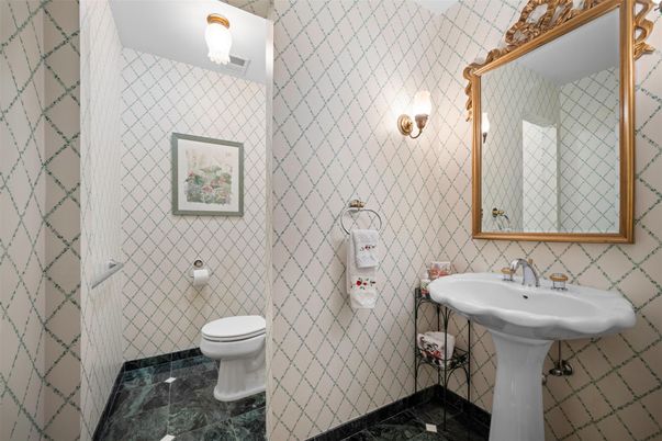 Bathroom, Interior
