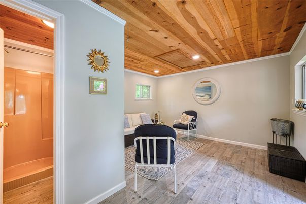 Bedroom, Interior, Recessed Lighting, Wooden Ceilings, Wood Texture Flooring