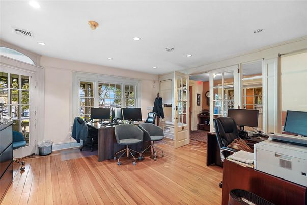 Home Office, Interior, Recessed Lighting, Wood Texture Flooring