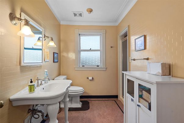 Bathroom, Interior