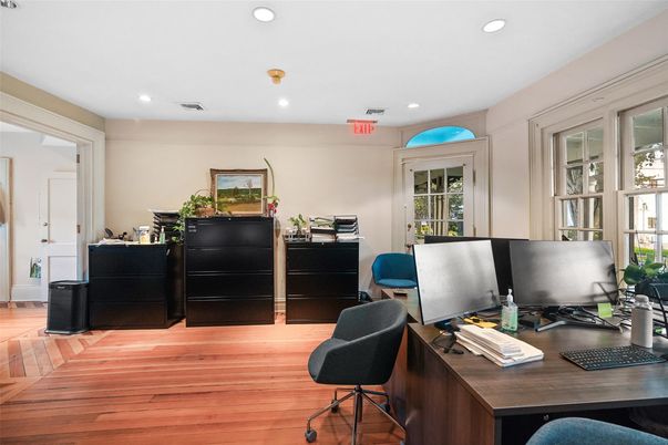 Home Office, Interior, Recessed Lighting, Wood Texture Flooring