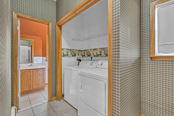 Interior, Utility Closets, Washer