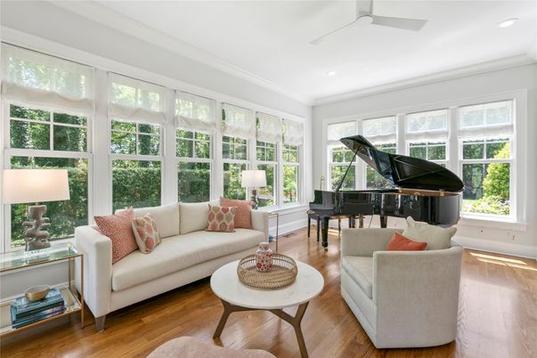 Interior, Living room, Piano, Recessed Lighting, Wood Texture Flooring