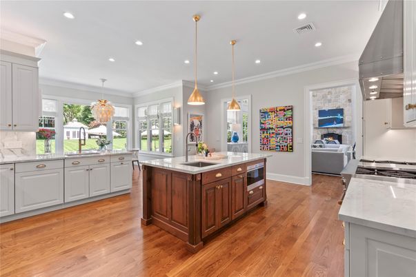Fireplace, Interior, Kitchen, Pendant Lights, Recessed Lighting, Wood Texture Flooring