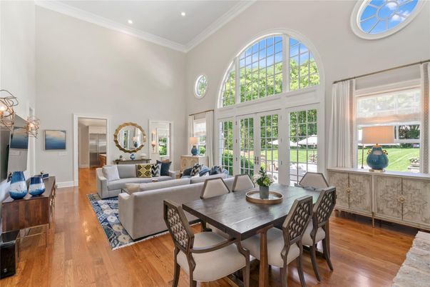 Dining room, Interior, Living room, Recessed Lighting, Wood Texture Flooring