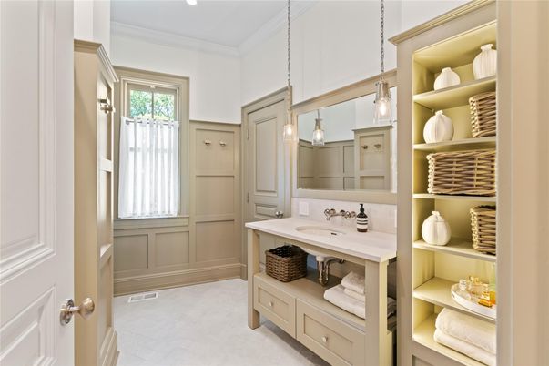 Bathroom, Interior, Pendant Lights, Recessed Lighting