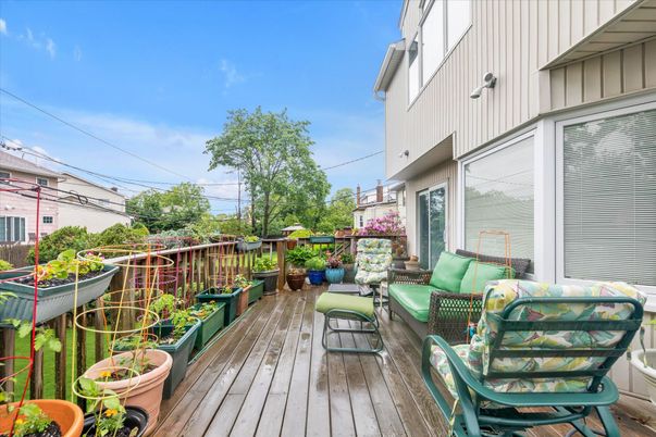Exterior, Wood Texture Flooring