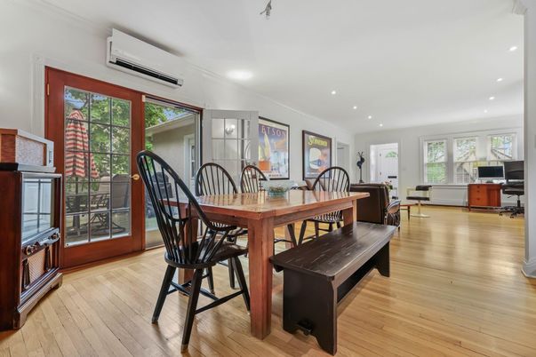 Dining room, Interior, Recessed Lighting, Wood Texture Flooring