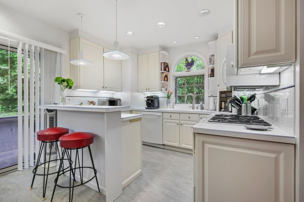 Interior, Kitchen, Pendant Lights, Recessed Lighting