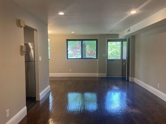 Empty room, Interior, Recessed Lighting, Wood Texture Flooring