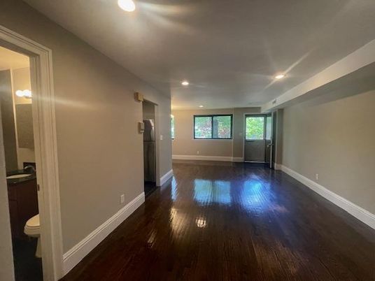 Empty room, Interior, Recessed Lighting, Wood Texture Flooring
