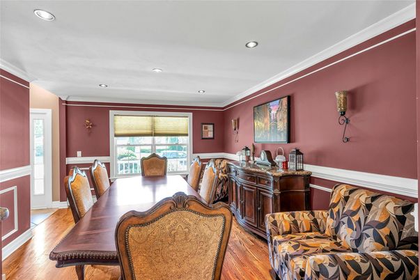 Dining room, Interior, Recessed Lighting, Wood Texture Flooring