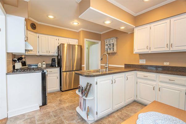 Interior, Kitchen, Recessed Lighting