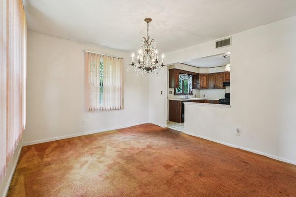 Chandelier, Empty room, Interior, Kitchen