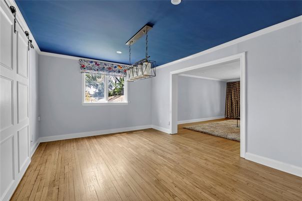 Empty room, Interior, Pendant Lights, Recessed Lighting, Wood Texture Flooring