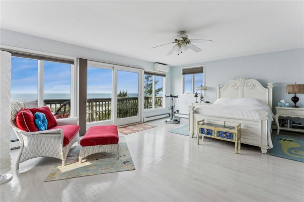 Bedroom, Interior, Water, Wood Texture Flooring