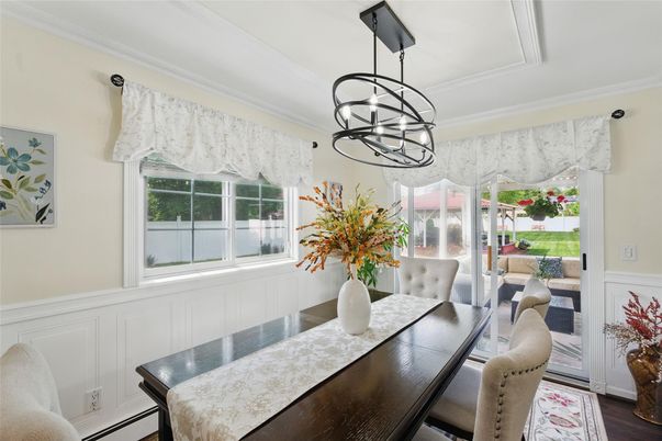 Chandelier, Dining room, Interior, Pendant Lights, Wood Texture Flooring
