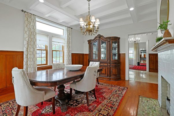 Chandelier, Dining room, Interior, Recessed Lighting, Wood Texture Flooring