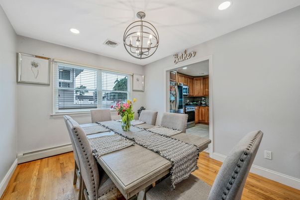 Chandelier, Dining room, Interior, Kitchen, Recessed Lighting, Wood Texture Flooring
