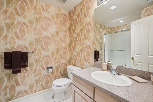 Bathroom, Interior, Recessed Lighting