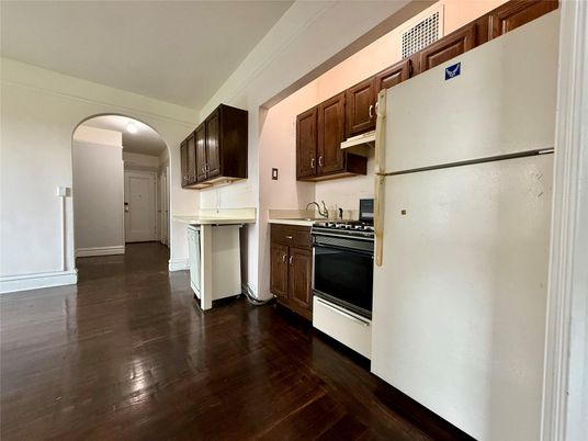 Interior, Kitchen, Wood Texture Flooring