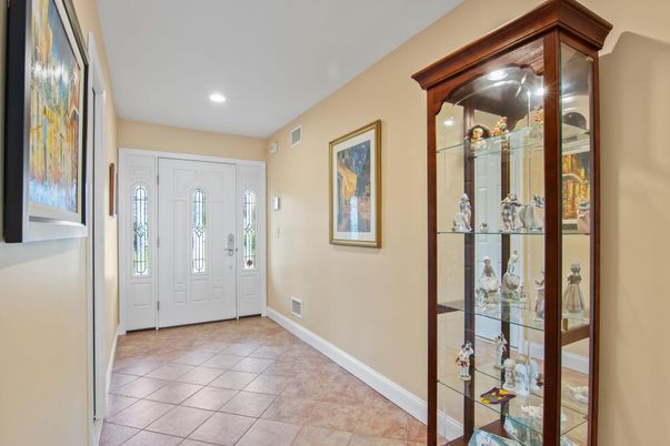 Interior, Recessed Lighting