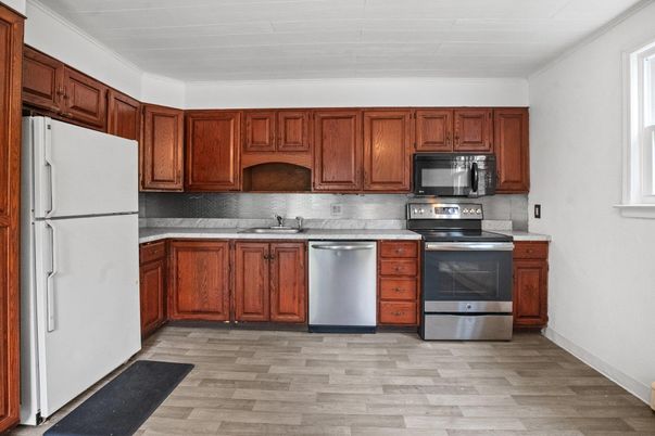Interior, Kitchen, Stainless Steel Appliances, Wood Texture Flooring