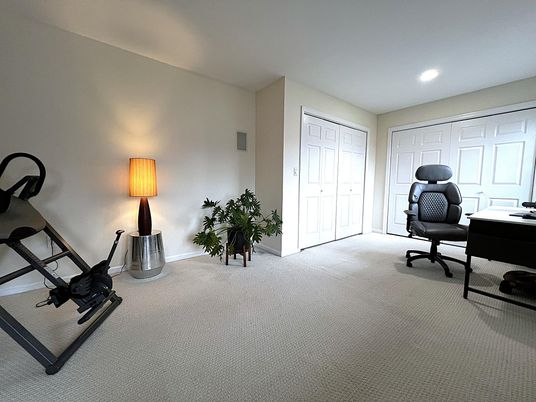 Fitness Equipment, Home Office, Interior, Recessed Lighting