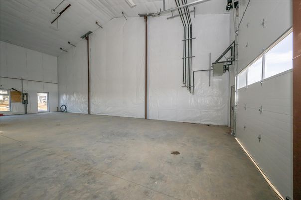 Garage, Interior