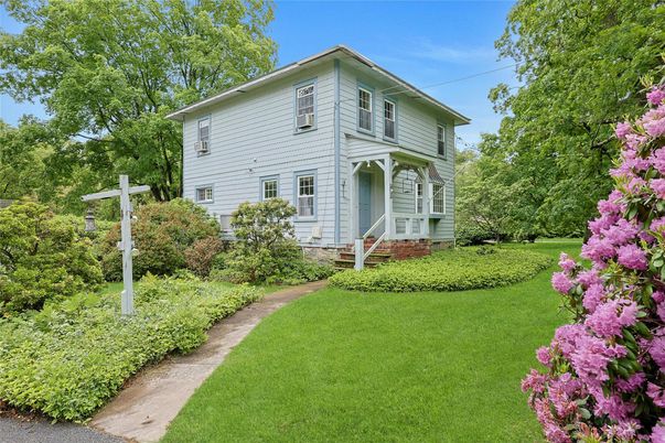 Backyard, Exterior, Facade, Georgian
