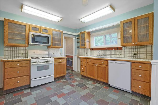 Interior, Kitchen, Tile Countertops