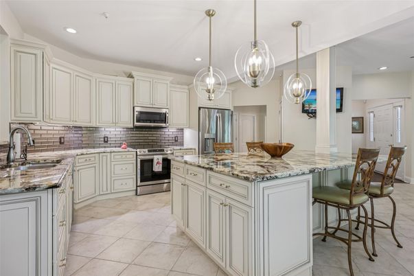 Interior, Kitchen, Pendant Lights, Recessed Lighting, Stainless Steel Appliances